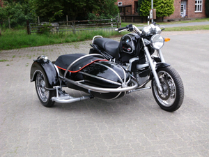 BMW-R1100-mit-Steib-4